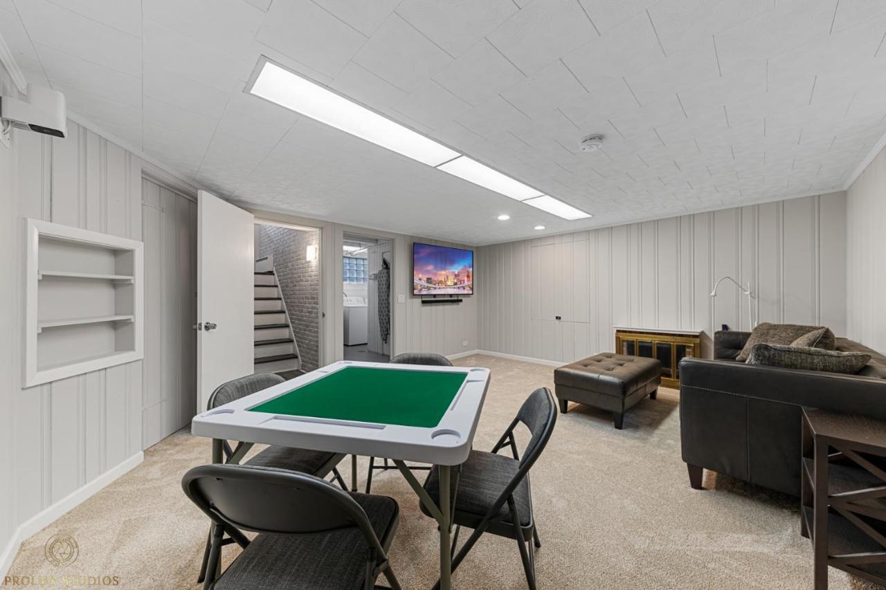فيلا Northside Famlynest Lincoln Sq 4Br 2Ba 2P Rare Find شيكاغو المظهر الخارجي الصورة